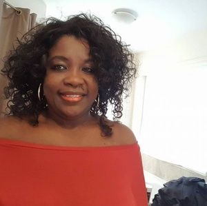 Meet your Posher, Jacqueline